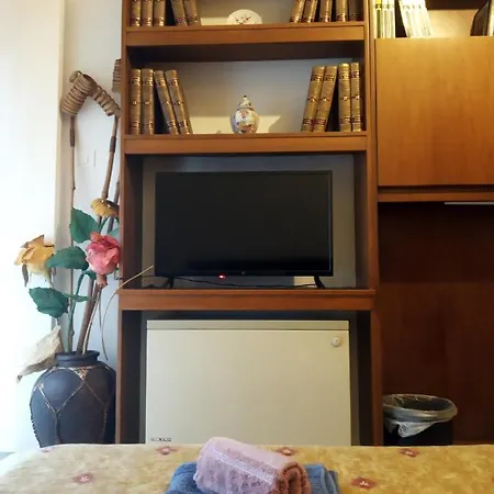 Beautiful -up To 4 Guests- Close To City Centre! 公寓 *