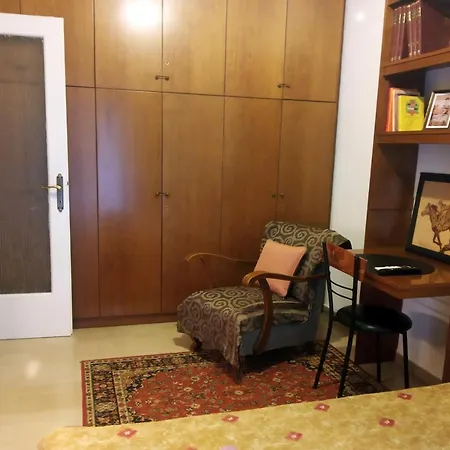 Beautiful -up To 4 Guests- Close To City Centre! * Салоники