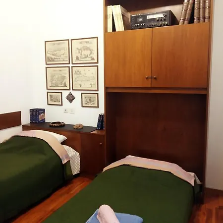 Beautiful -up To 4 Guests- Close To City Centre! * Салоники