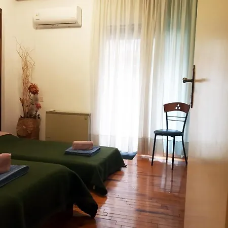 Апартаменты Beautiful -up To 4 Guests- Close To City Centre!
