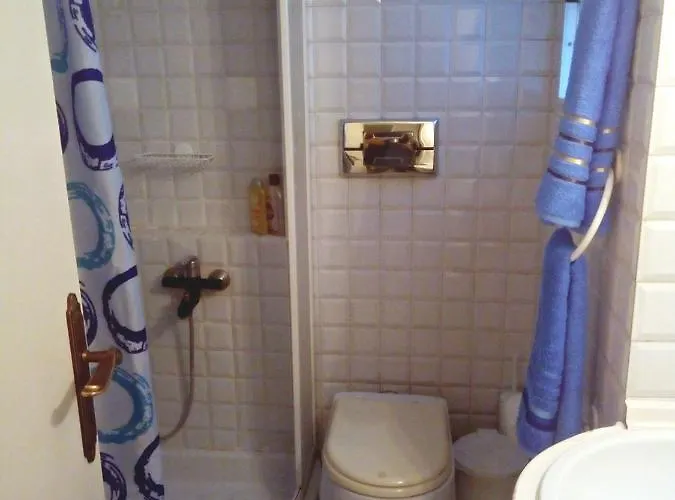 Beautiful -up To 4 Guests- Close To City Centre! テッサロニキ